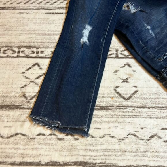 7ForAllMankind Roxanne Cutoff Ankle Jeans - Picture 6 of 6